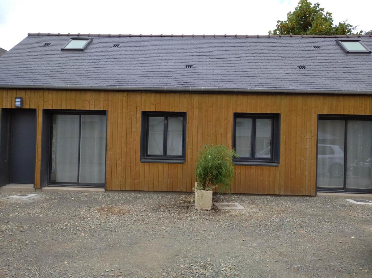 Les Petits Gites Ernée Exterior photo